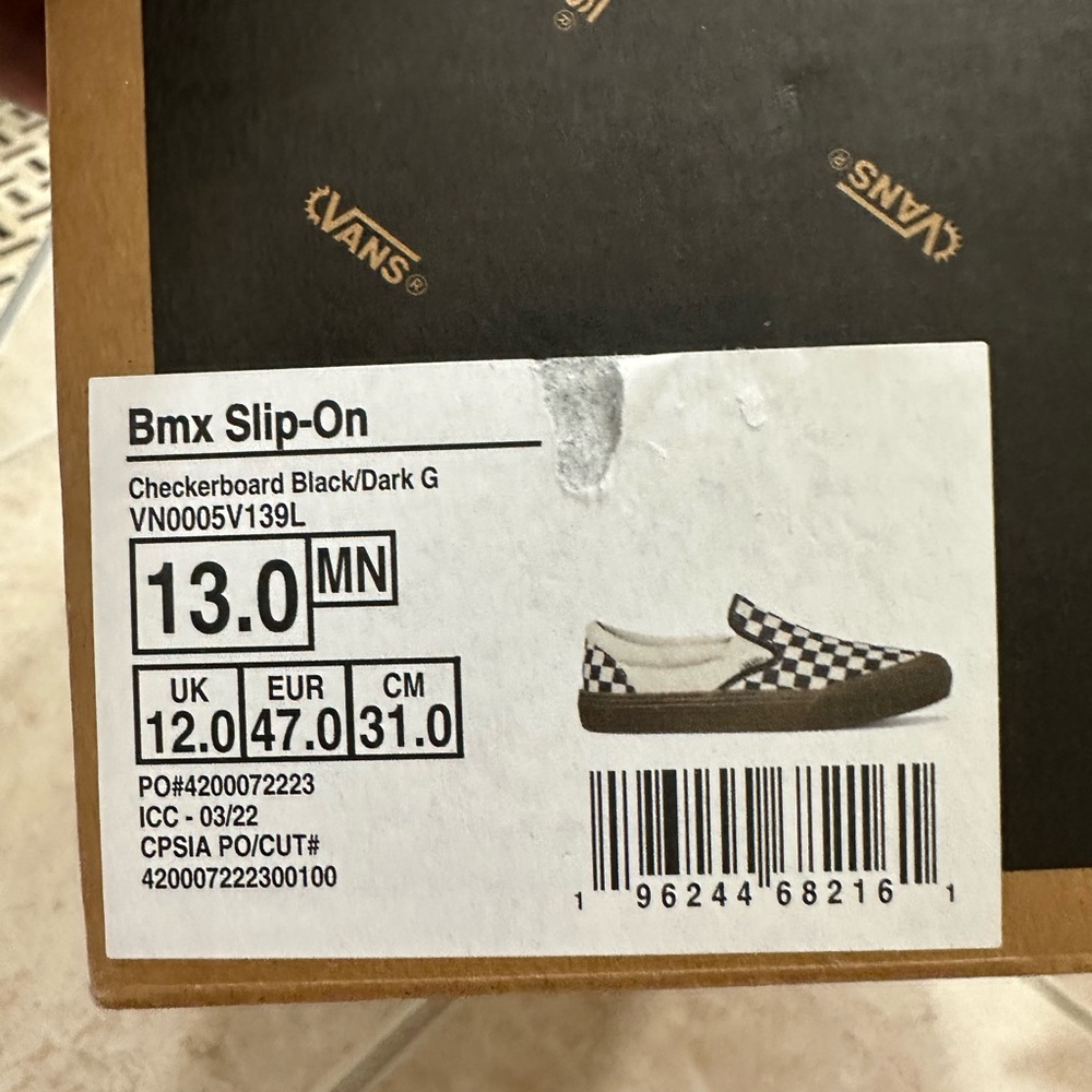 Vans Checkerboard BMX Slip-On Shoe - Black/Dark Gum 13 & 8 - Picture 3 of 7
